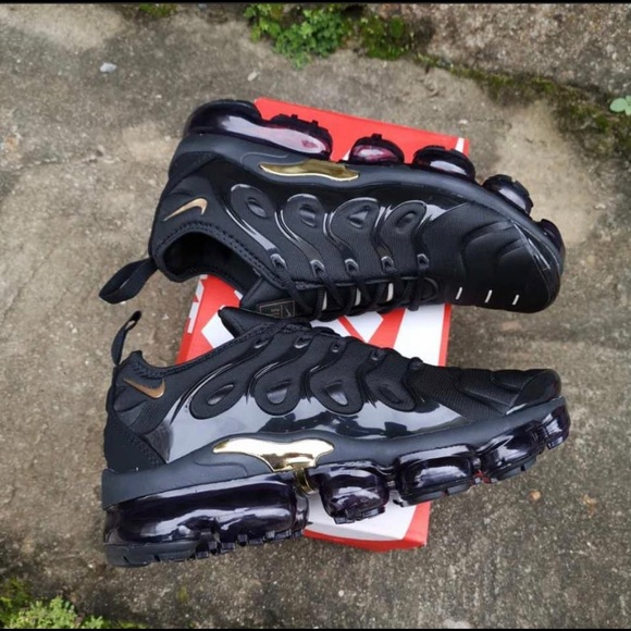 nike vapor airmax plus